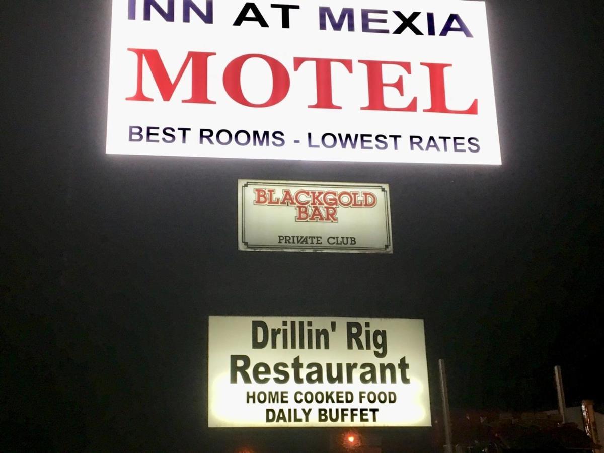 The Inn At Mexia Exteriör bild
